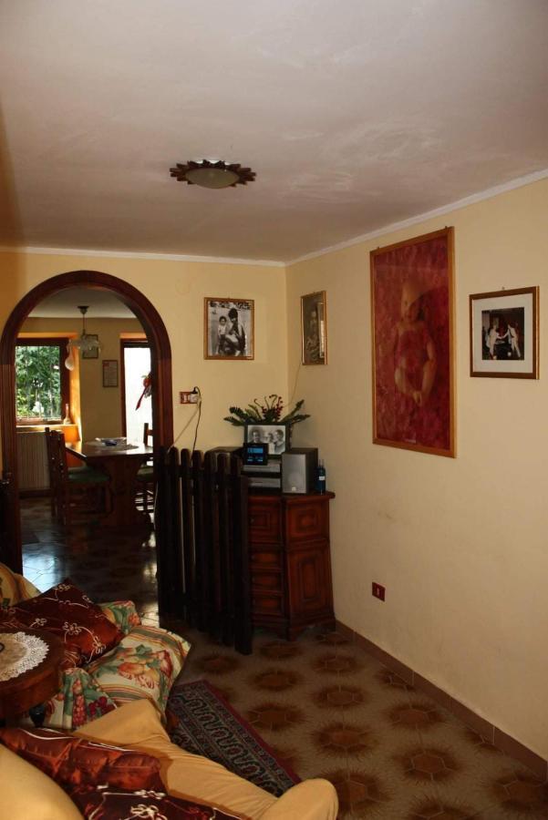 B&B Mamma Ari Fermo Luaran gambar